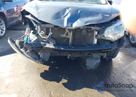 2016 Toyota Corolla Le из США, поврежденный, VIN 5YFBURHE7GP390693